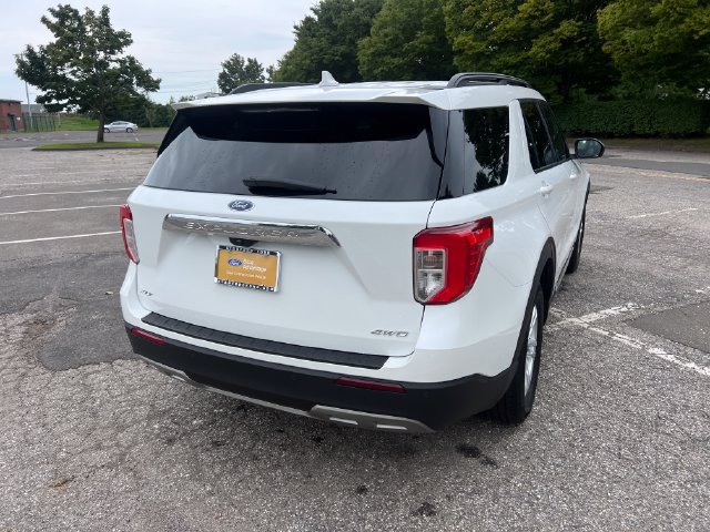 Certified 2023 Ford Explorer XLT w/ Equipment Group 202A AWD/4WD image 10