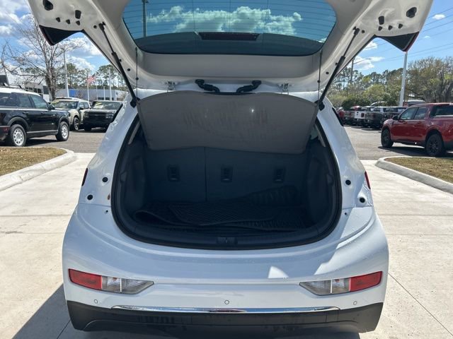 Used 2017 Chevrolet Bolt Premier w/ Driver Confidence II Package image 13