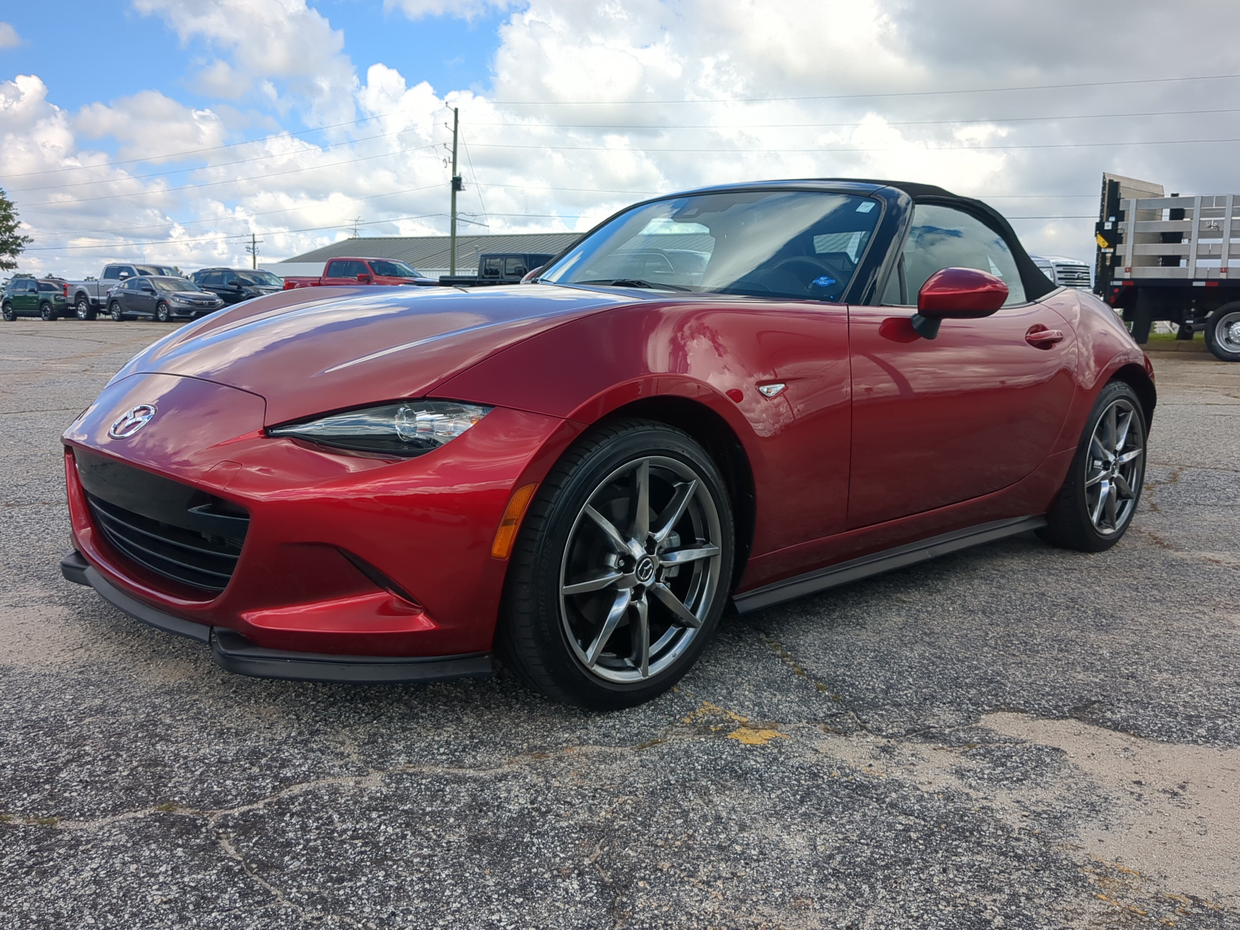 Used 2022 MAZDA MX-5 Miata Grand Touring w/ Weather Package RWD image 6