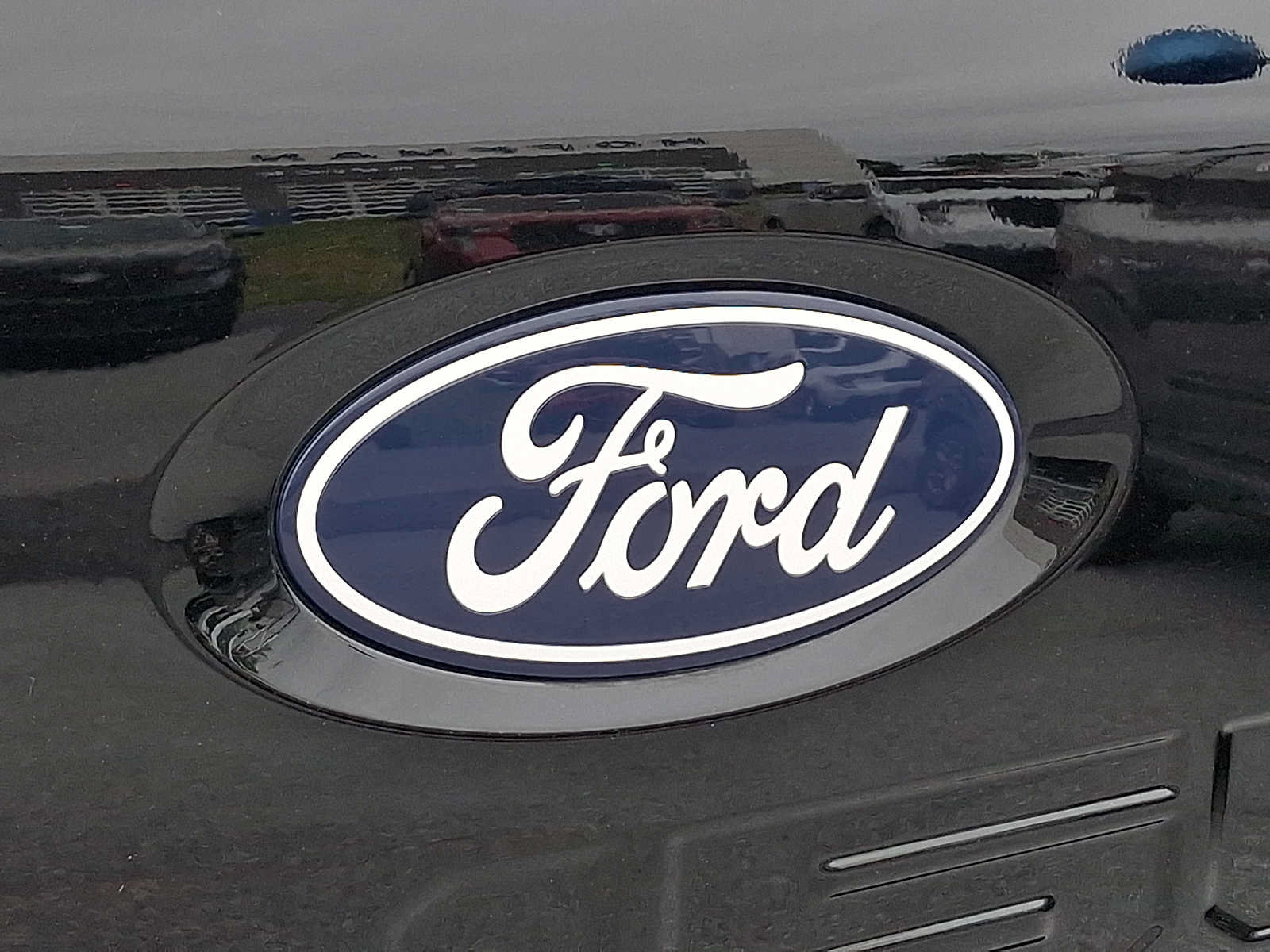 Certified 2025 Ford F150 King Ranch w/ FX4 Off-Road Package AWD/4WD image 29