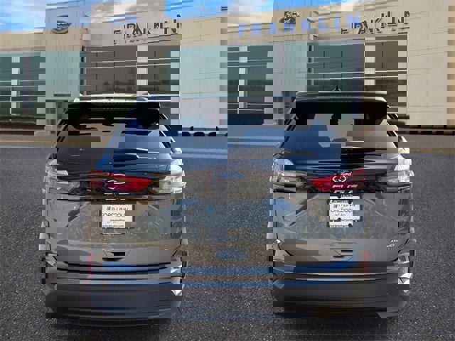 Certified 2024 Ford Edge SE image 6