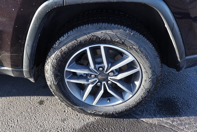 Used 2021 Jeep Grand Cherokee Limited image 19