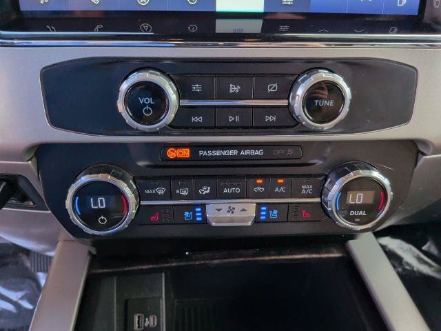 Certified 2022 Ford F350 Lariat w/ Lariat Value Package RWD image 28