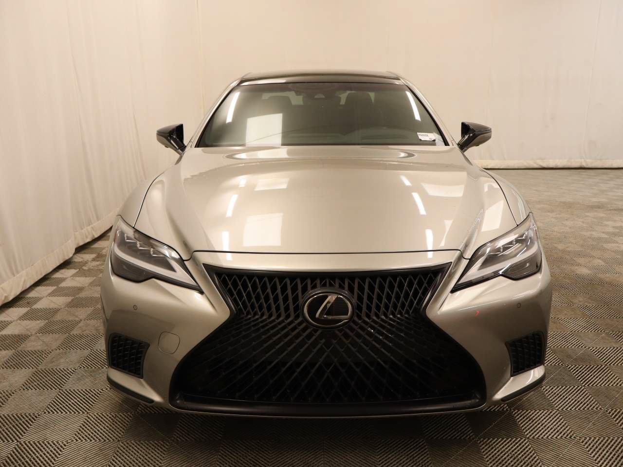 Used 2022 Lexus LS 500 w/ Interior Upgrade Package RWD image 4
