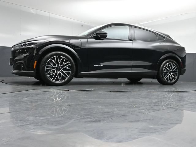 Certified 2025 Ford Mustang Mach-E Premium AWD/4WD image 39