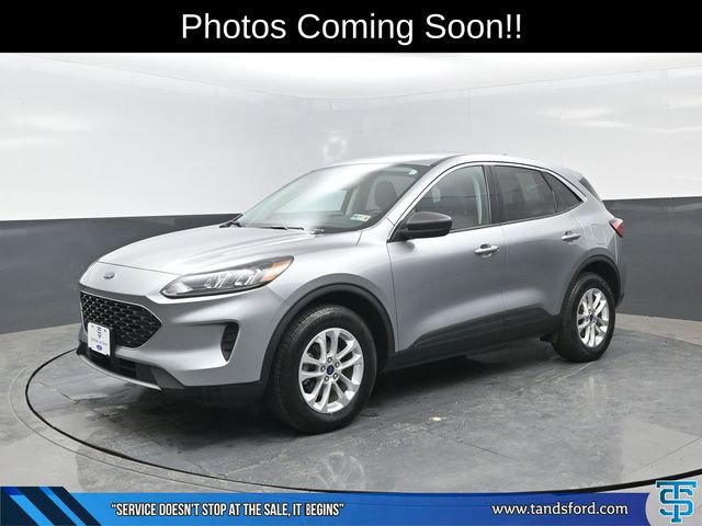 Certified 2022 Ford Escape SE w/ Convenience Package
