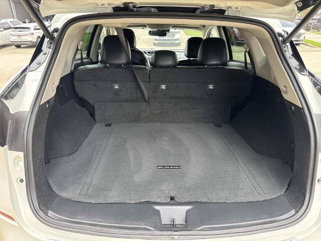 Used 2020 Nissan Murano SL w/ Moonroof Package FWD image 12