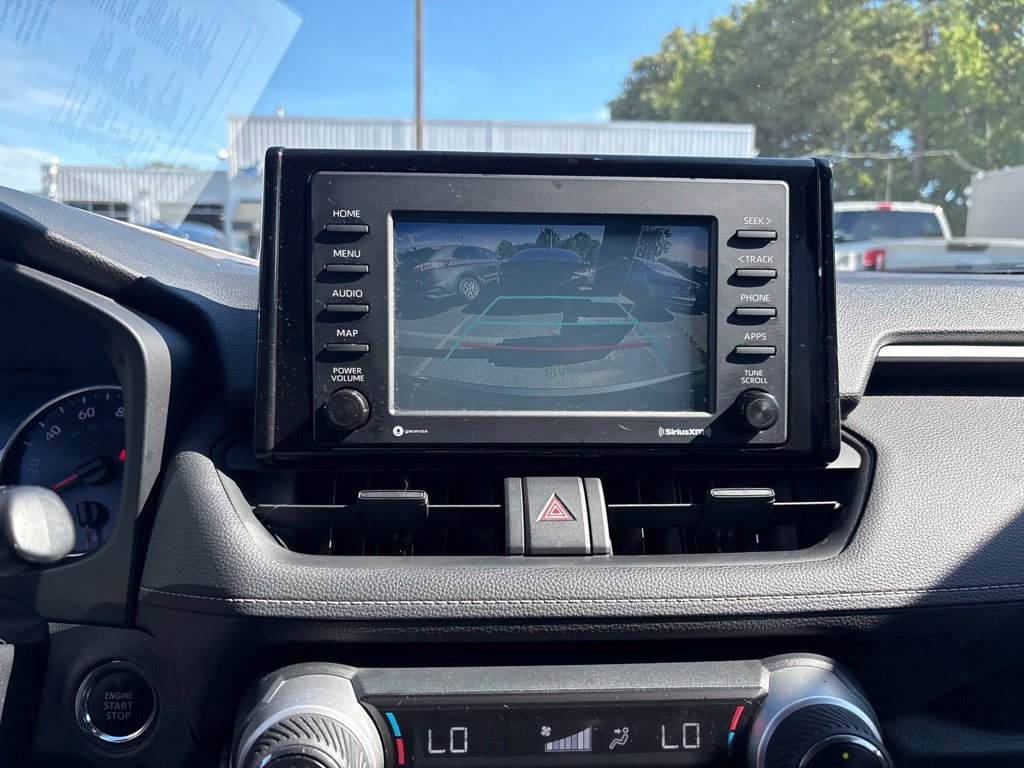 Used 2021 Toyota RAV4 XLE AWD/4WD image 10