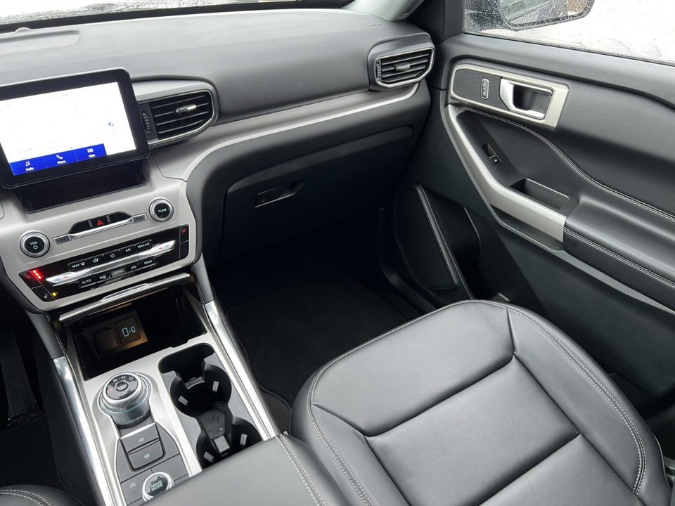 Certified 2023 Ford Explorer XLT w/ Equipment Group 202A image 36