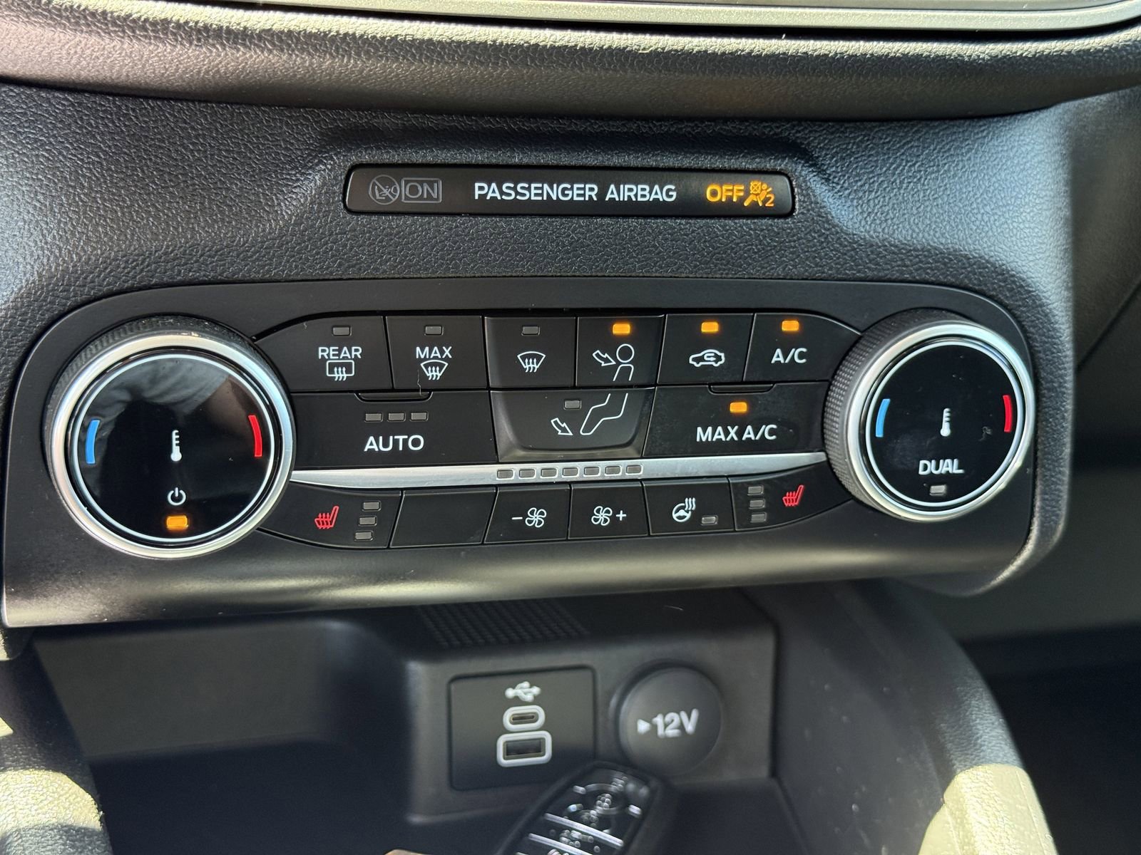 Certified 2024 Ford Escape Active w/ Cold Weather Package FWD image 24