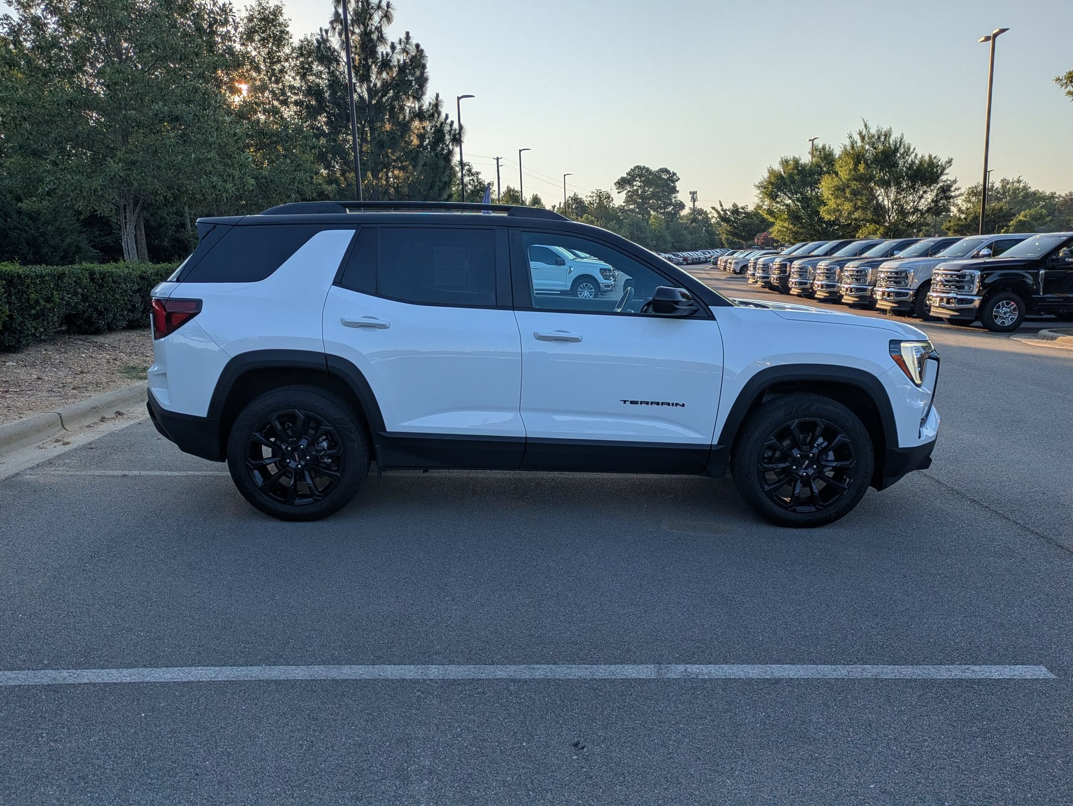 Used 2025 GMC Terrain Elevation w/ Black Edition AWD/4WD image 3