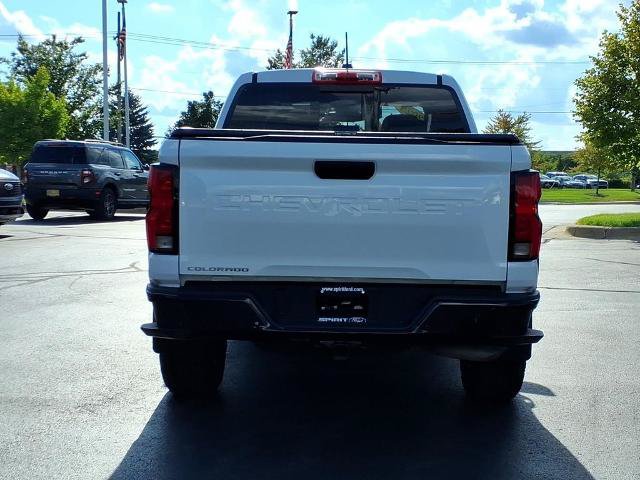 Used 2024 Chevrolet Colorado Z71 w/ Z71 Convenience Package 2 AWD/4WD image 5