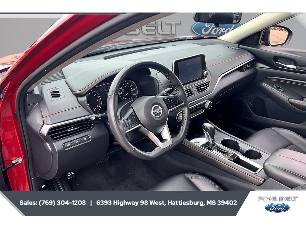 Used 2022 Nissan Altima 2.5 SR FWD image 12