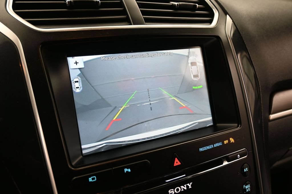 Certified 2017 Ford Explorer Limited FWD image 16