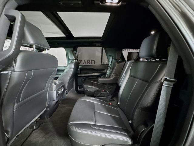 Certified 2021 Ford Expedition XLT image 28
