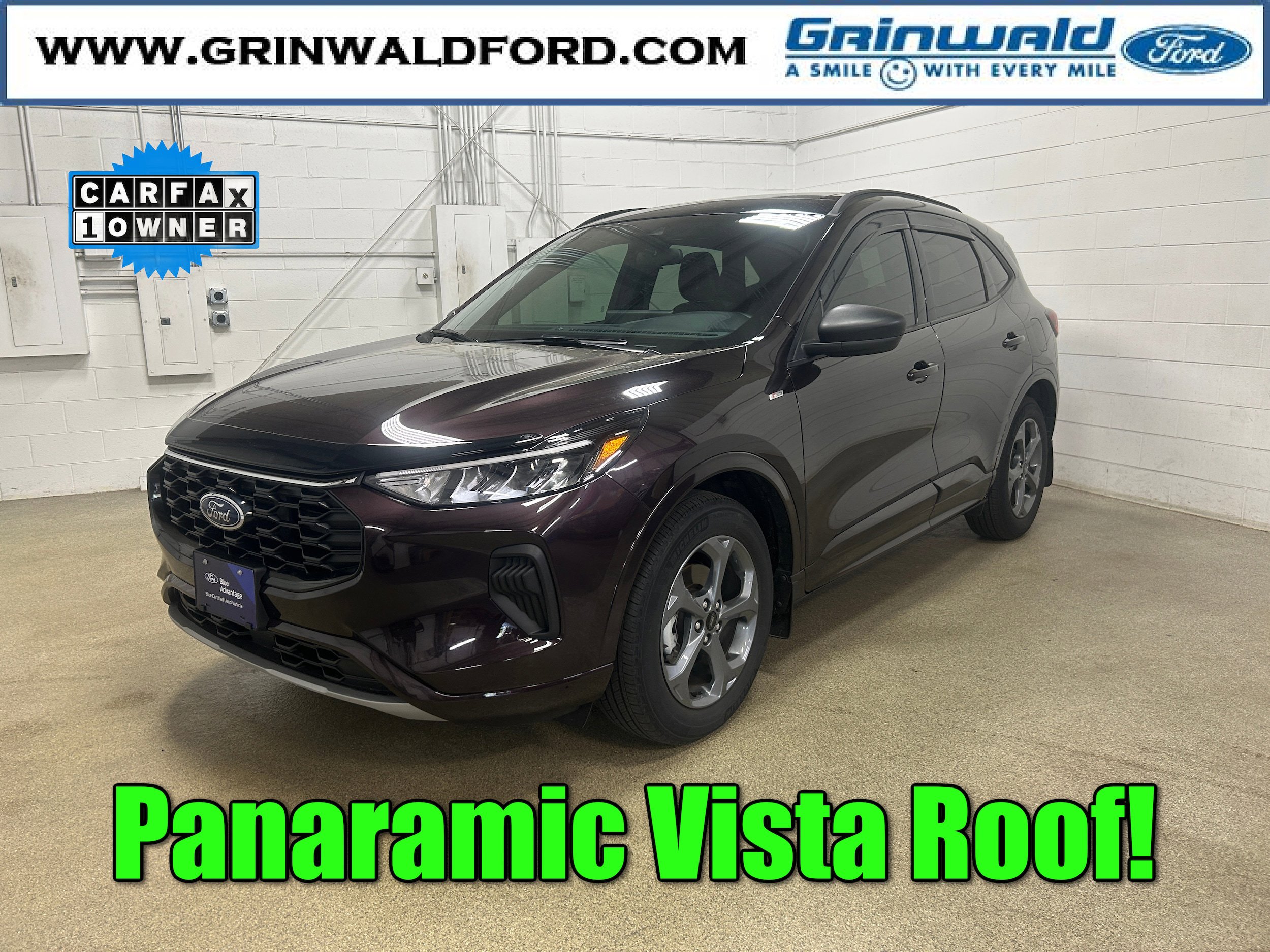 Certified 2023 Ford Escape ST-Line w/ Tech Pack #1 AWD/4WD image 1
