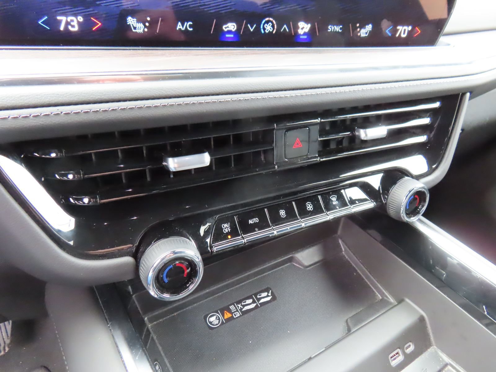 Used 2025 Chevrolet Tahoe LT image 23