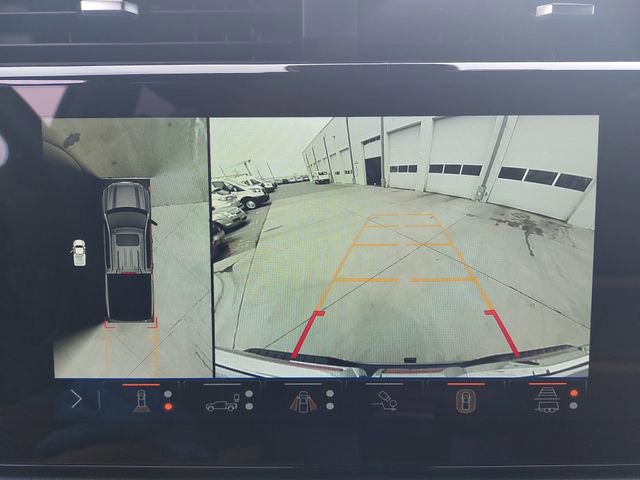 Used 2025 GMC Sierra 1500 AT4 w/ AT4 Premium Package image 23