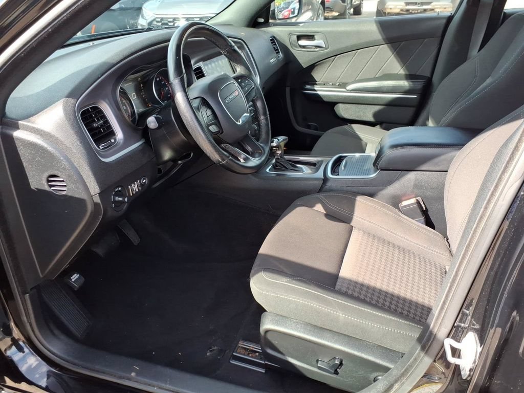 Used 2019 Dodge Charger SXT w/ Driver Confidence Group AWD/4WD image 10