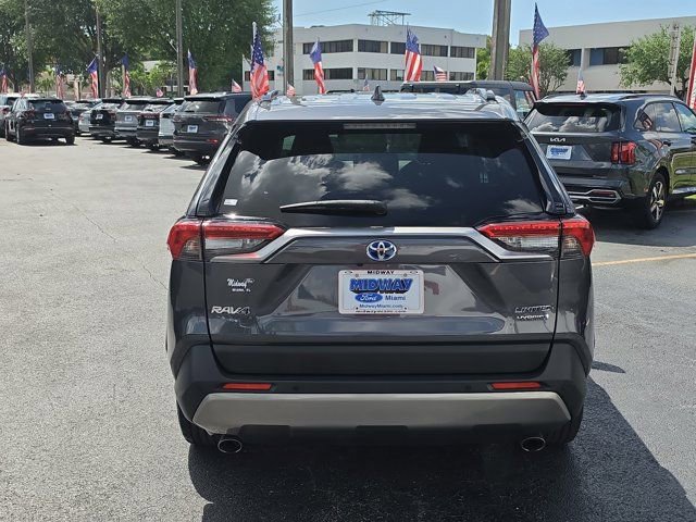 Used 2024 Toyota RAV4 Limited w/ Advanced Technology Package AWD/4WD image 5