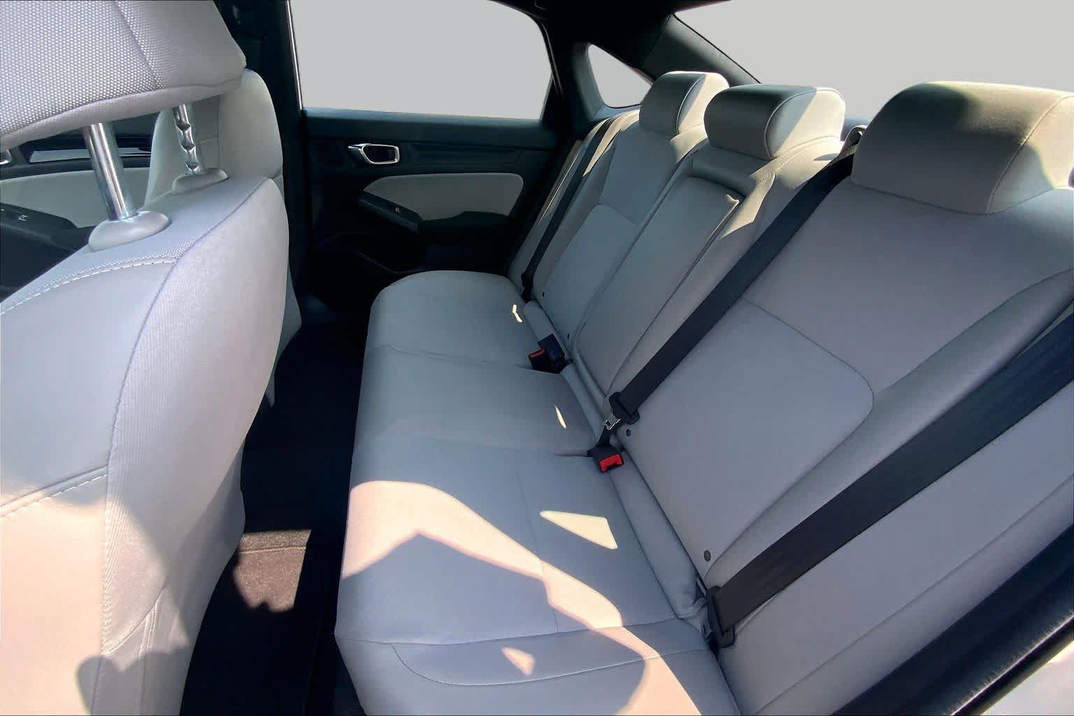 Used 2025 Honda Civic Sport image 21