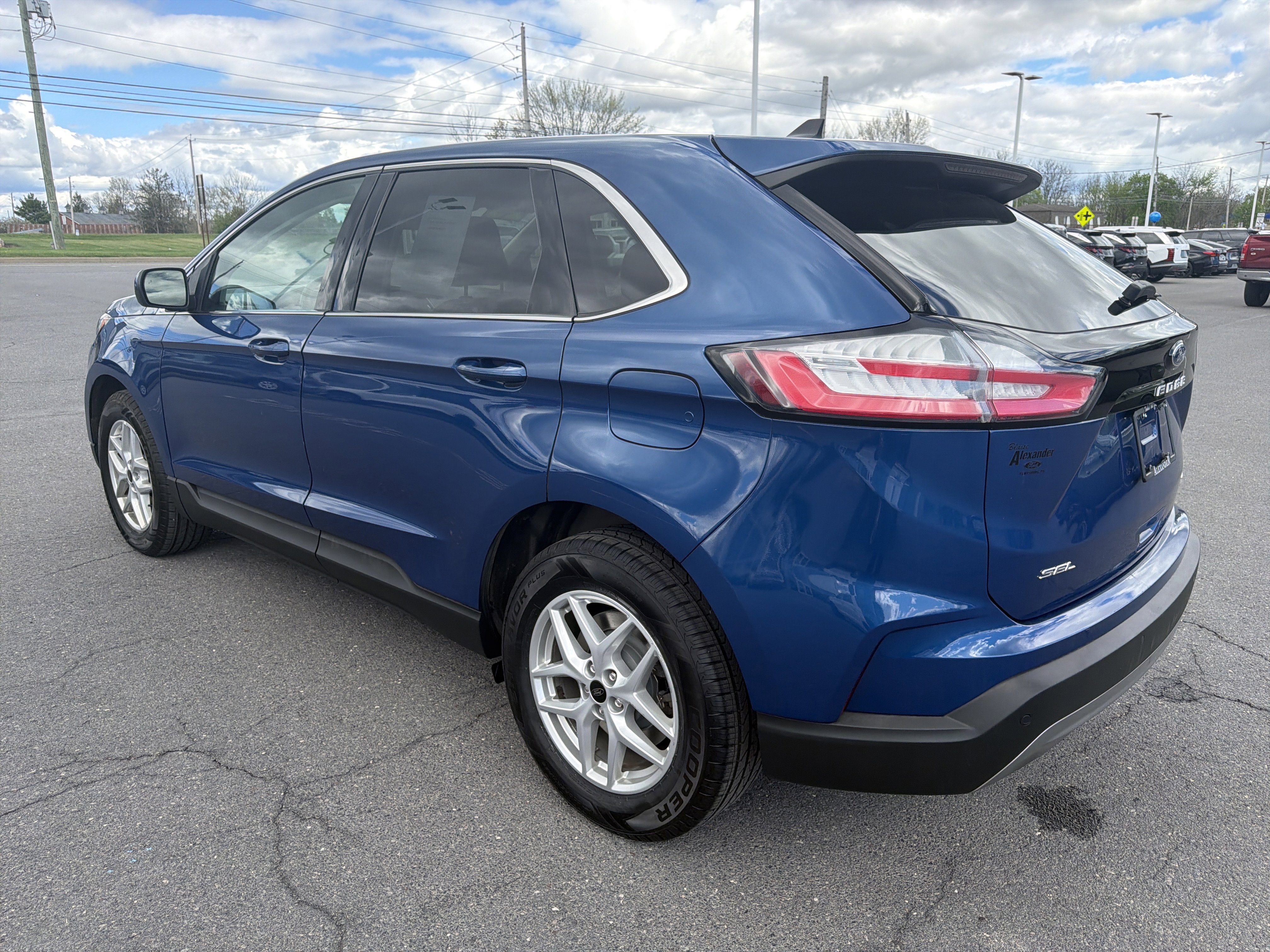 Certified 2023 Ford Edge SEL AWD/4WD image 6