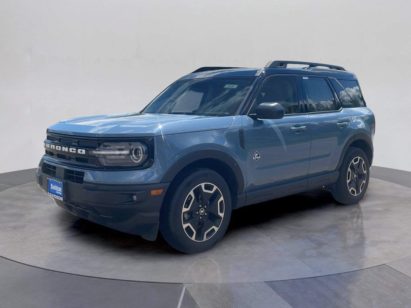 Certified 2024 Ford Bronco Sport Outer Banks w/ Tech Package AWD/4WD image 1