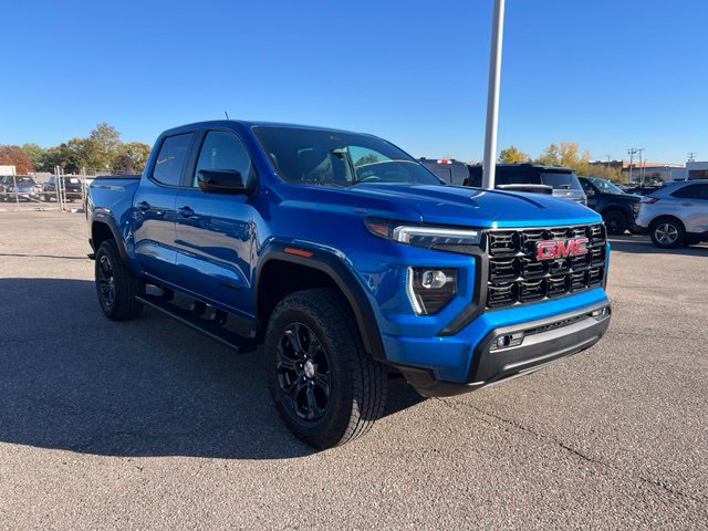Used 2023 GMC Canyon Elevation w/ Elevation Premium Package AWD/4WD image 3