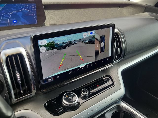 Certified 2025 Ford Expedition Max Platinum AWD/4WD image 17