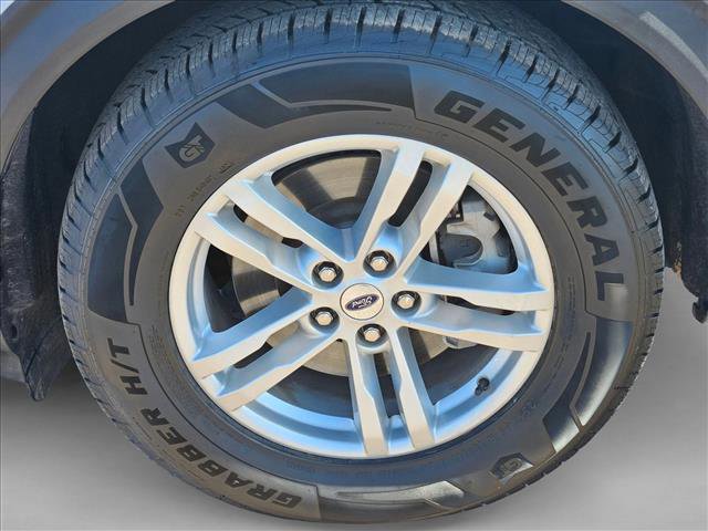 Certified 2023 Ford Explorer XLT w/ Equipment Group 202A RWD image 23