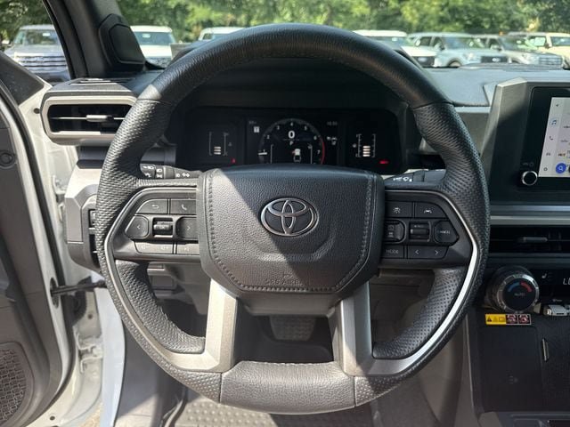 Used 2024 Toyota Tacoma SR5 AWD/4WD image 14