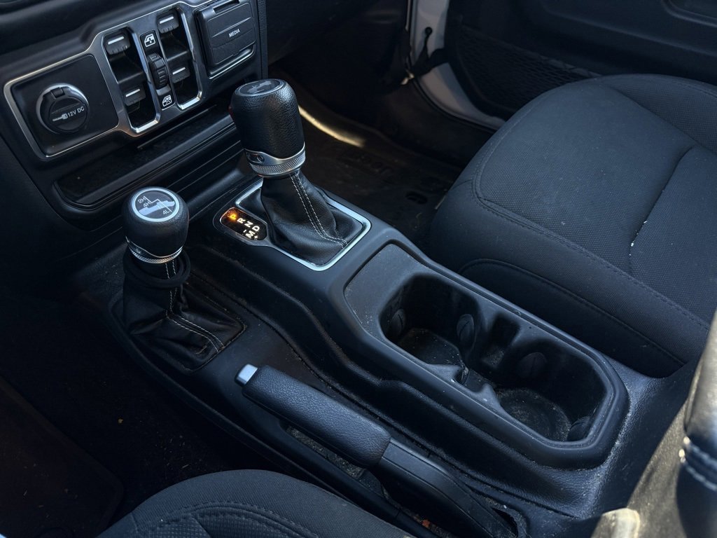 Used 2023 Jeep Wrangler Sahara w/ LED Lighting Group image 20