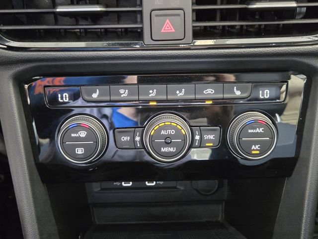 Used 2024 Volkswagen Taos SE FWD image 20