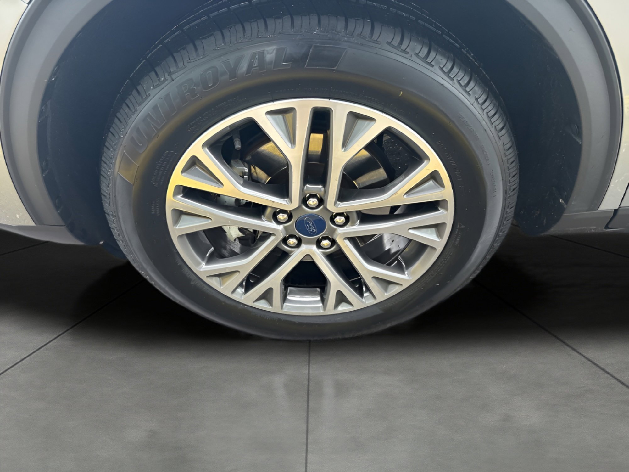 Certified 2022 Ford Escape SEL image 46