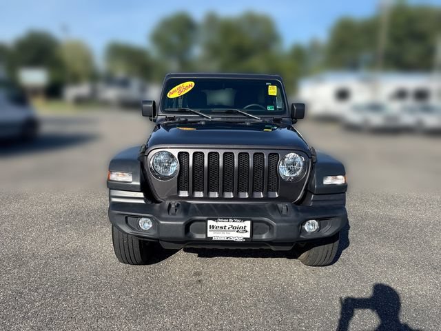 Used 2023 Jeep Wrangler Unlimited Sport AWD/4WD image 3