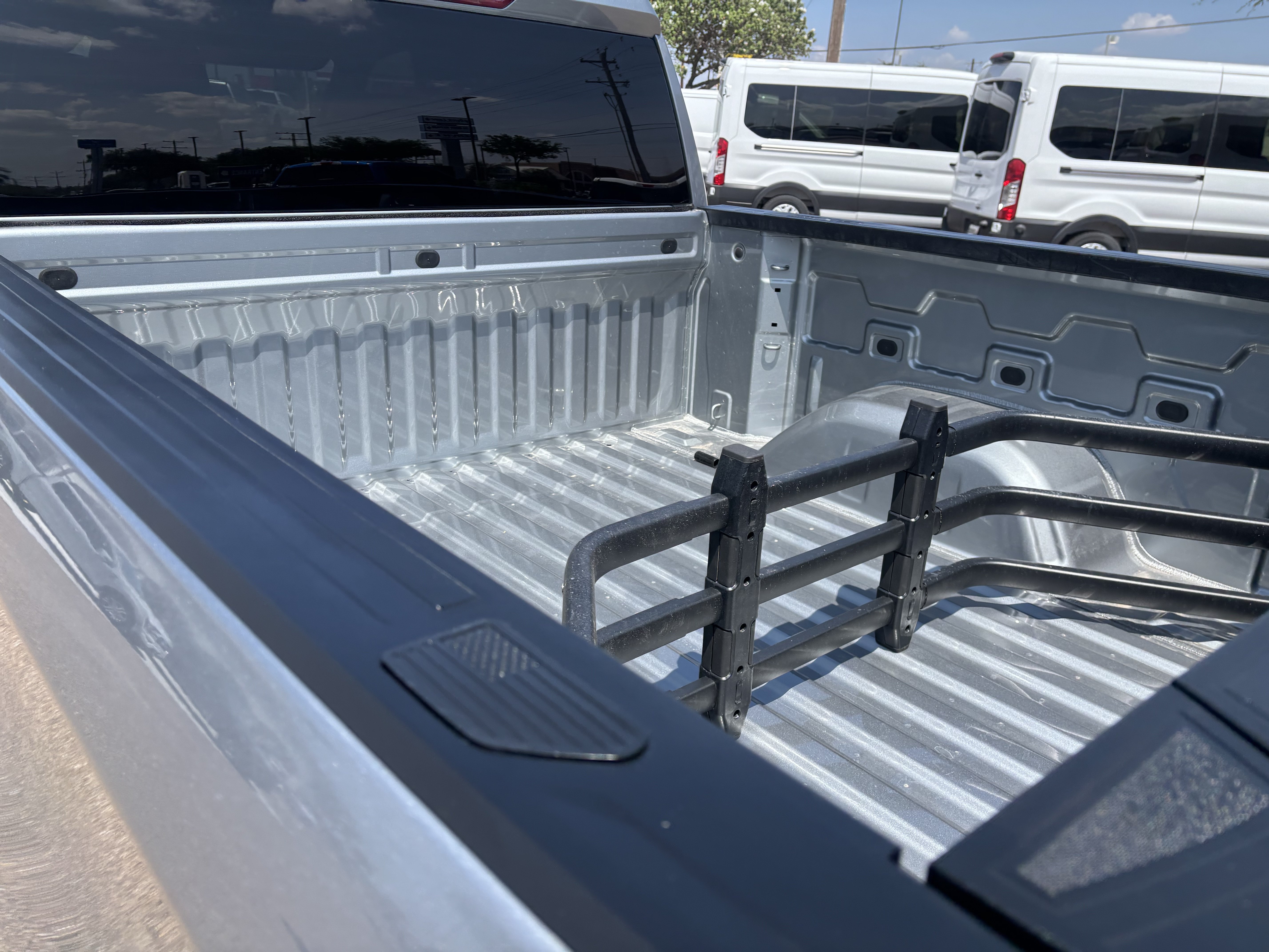 Used 2026 GMC Sierra 1500 SLT RWD image 18