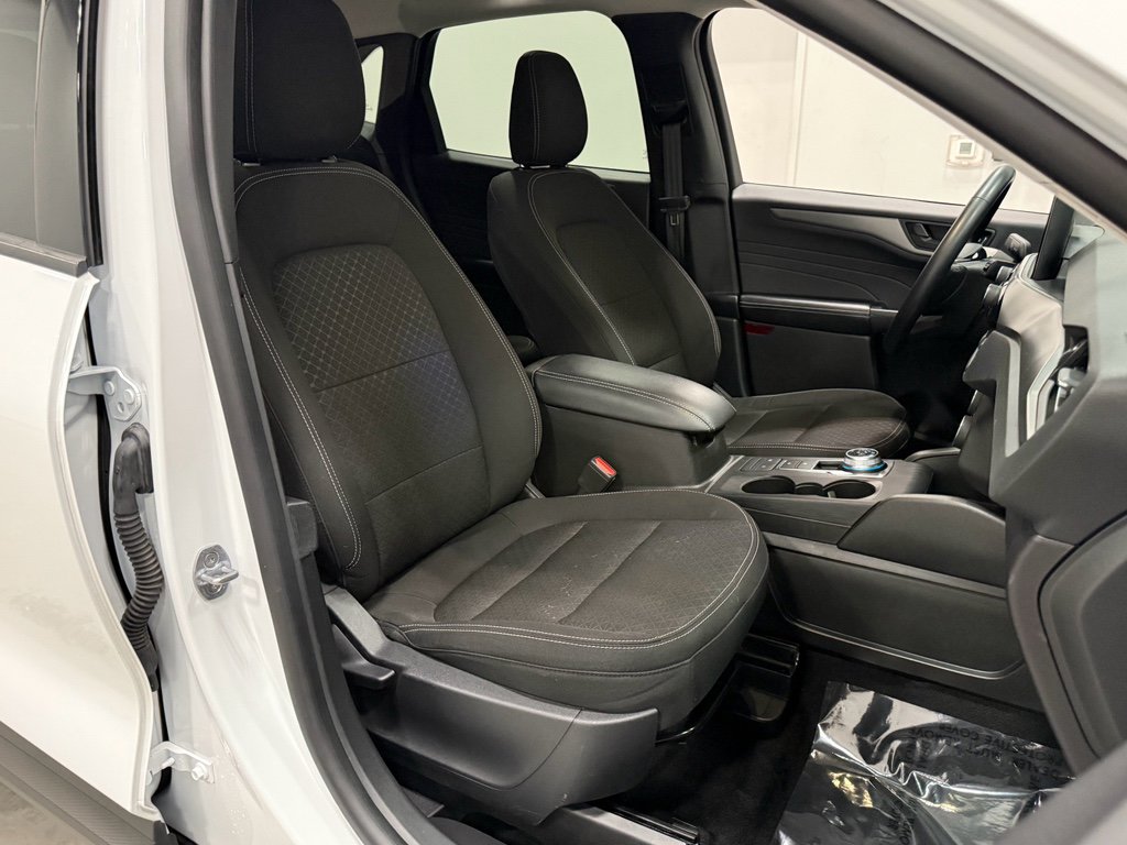Certified 2024 Ford Escape Active image 30