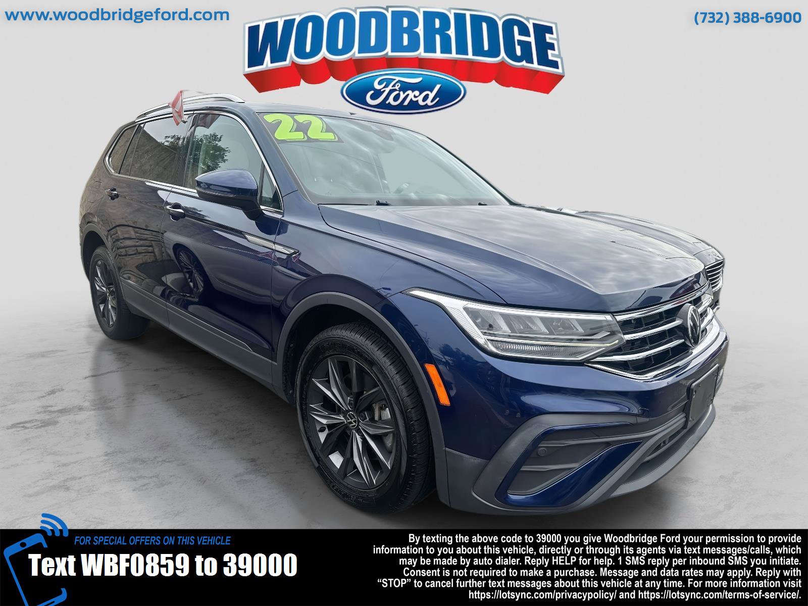 Used 2022 Volkswagen Tiguan SE w/ Panoramic Sunroof Package