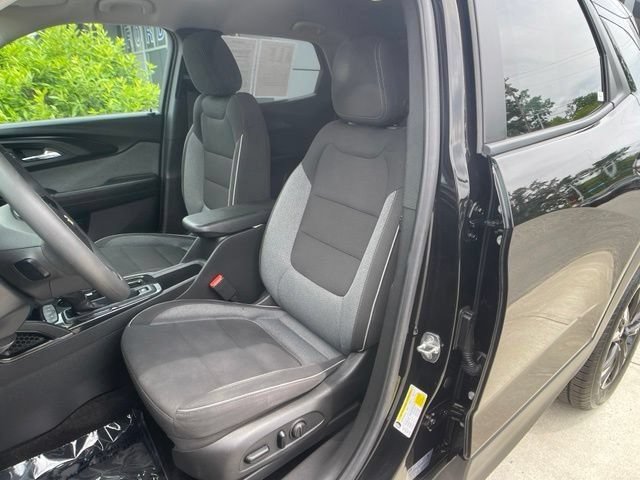 Used 2023 Chevrolet TrailBlazer LT w/ Convenience Package AWD/4WD image 14
