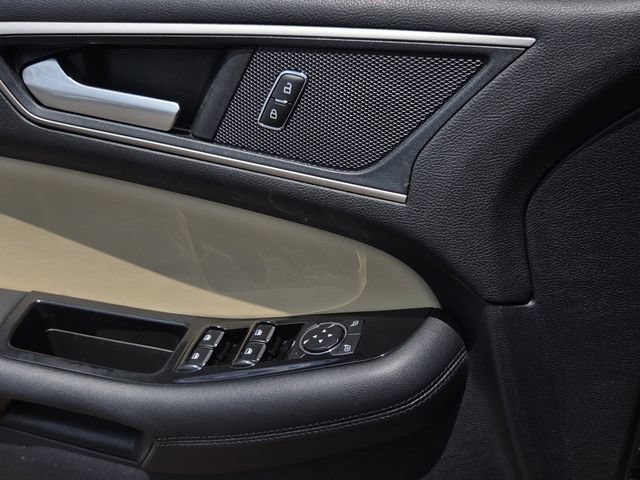 Certified 2020 Ford Edge SEL FWD image 17