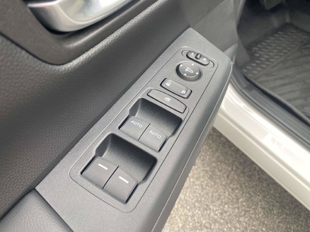 Used 2024 Honda CR-V EX image 16
