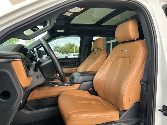 Certified 2023 Ford Expedition Platinum AWD/4WD image 14