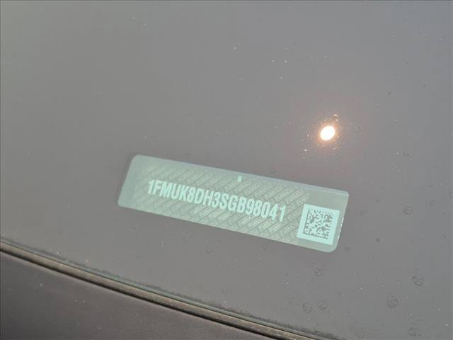 Certified 2025 Ford Explorer Active AWD/4WD image 17