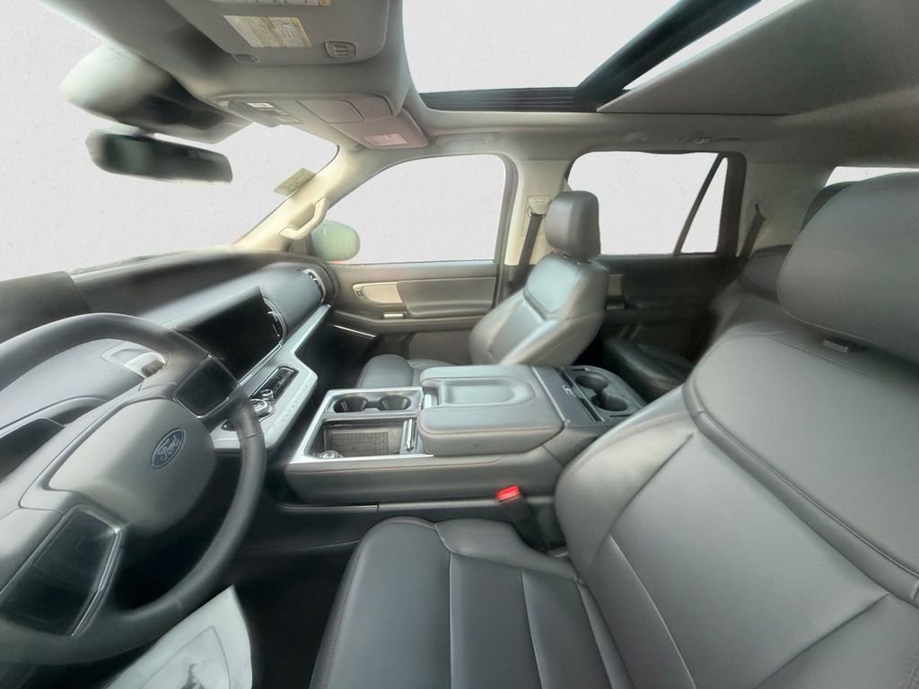 Certified 2025 Ford Expedition Max Active image 7