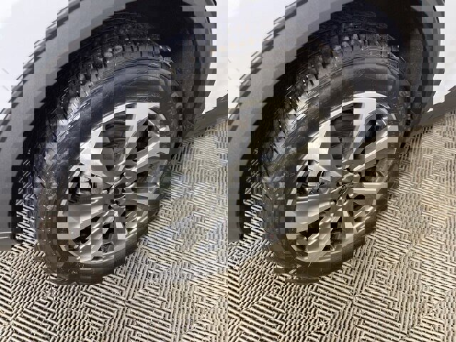 Certified 2025 Ford Escape Platinum image 9