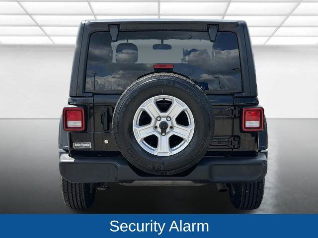 Used 2019 Jeep Wrangler Sport AWD/4WD image 12