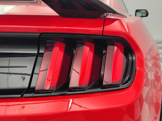 Certified 2019 Ford Mustang Shelby GT350 w/ Technology Package RWD image 17