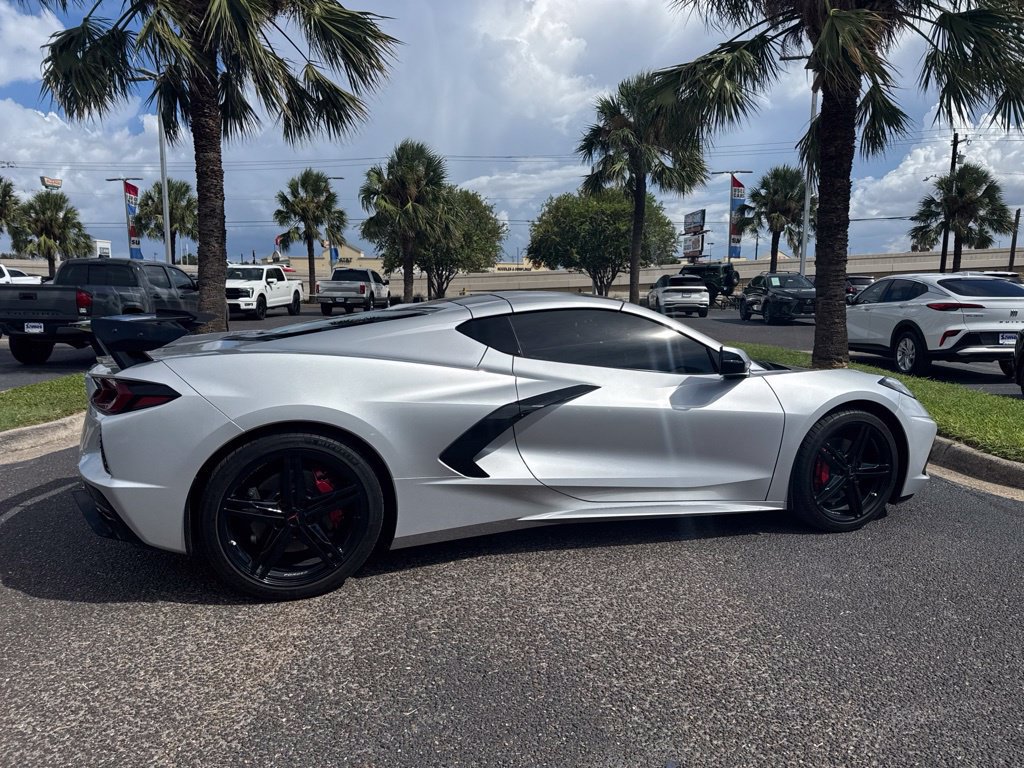 Used 2026 Chevrolet Corvette Stingray Coupe w/ 1LT RWD image 7