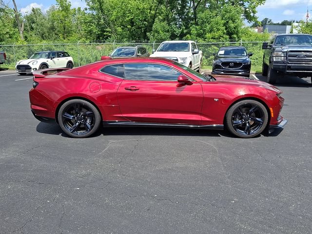 Used 2022 Chevrolet Camaro SS RWD image 15