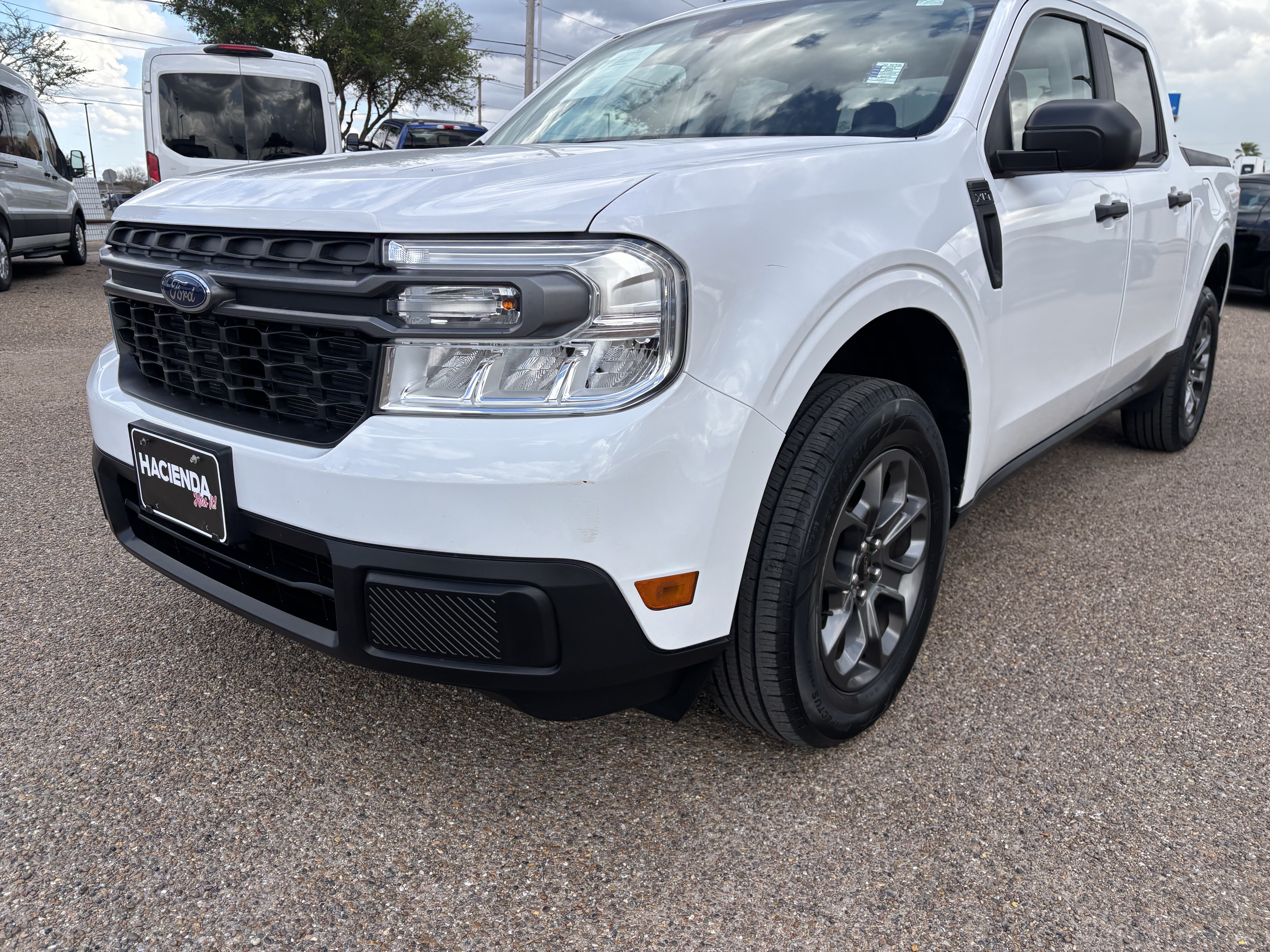 Certified 2024 Ford Maverick XLT FWD image 7